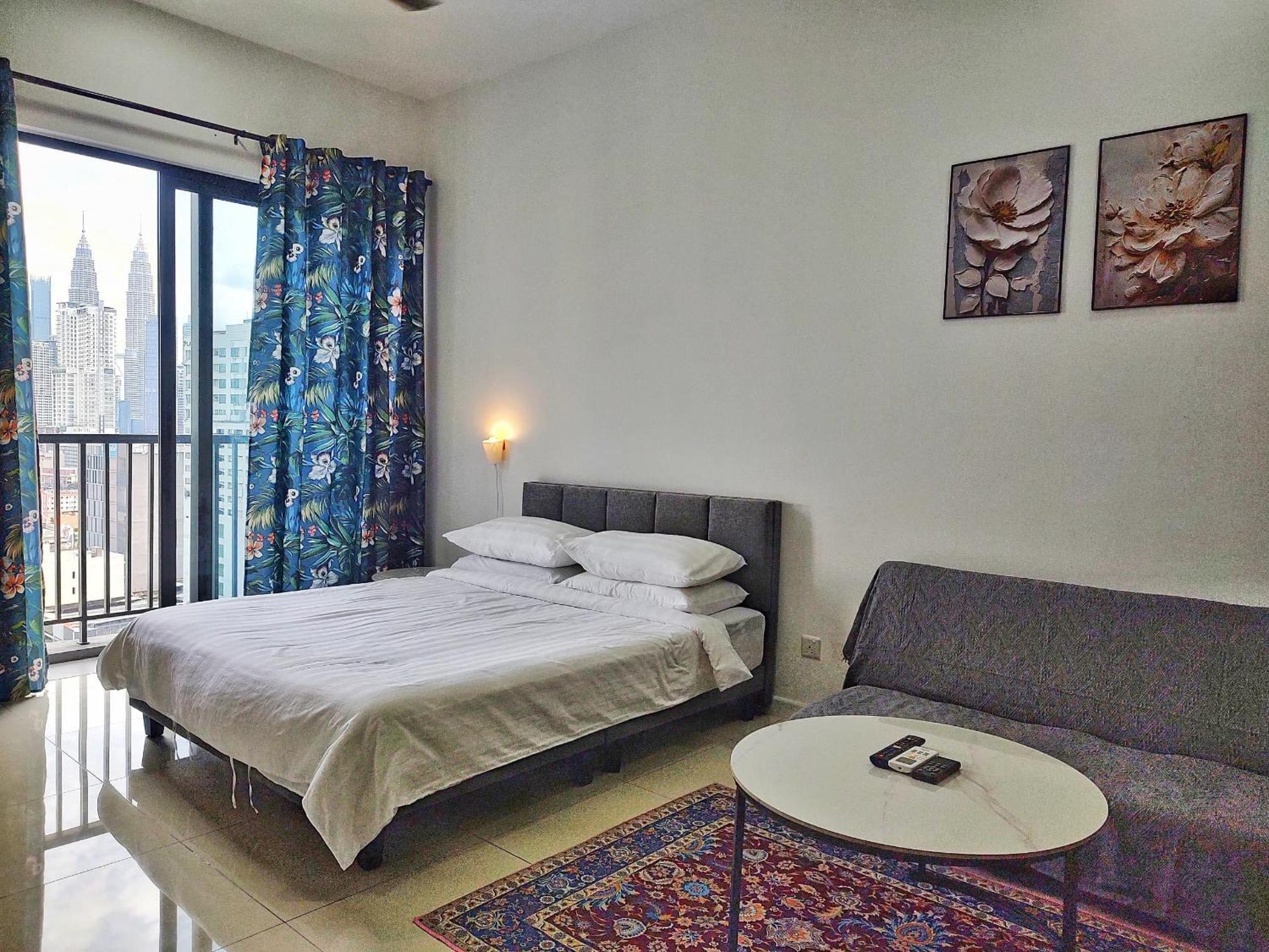 Chambers Klcc Apartment