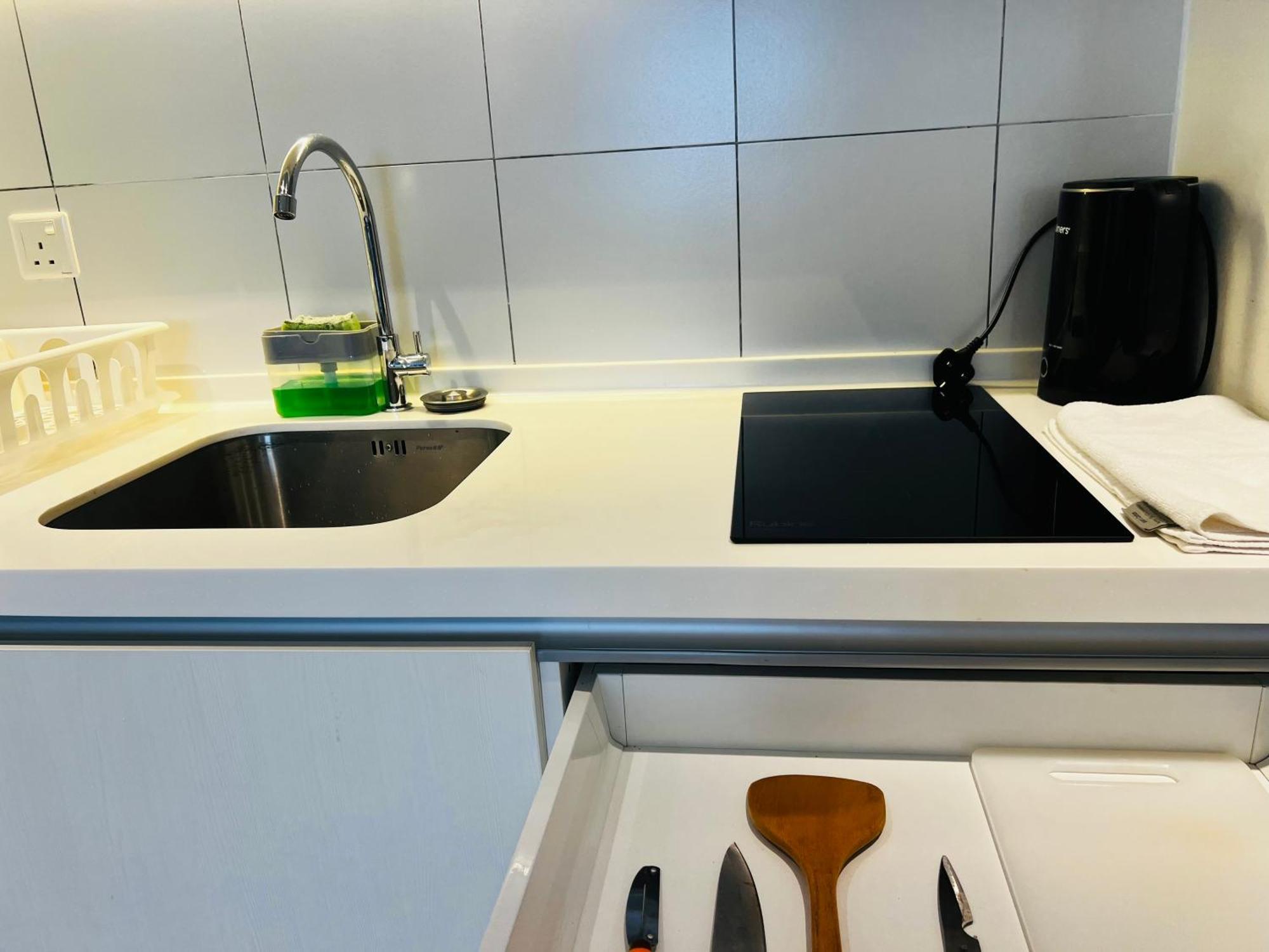 Chambers Klcc Apartment