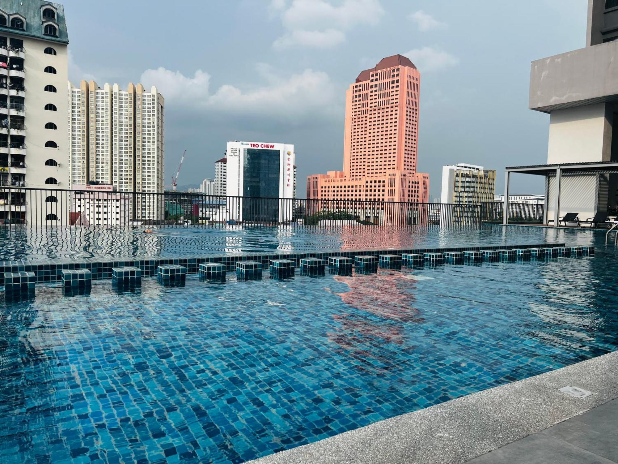 Chambers Klcc Apartment *