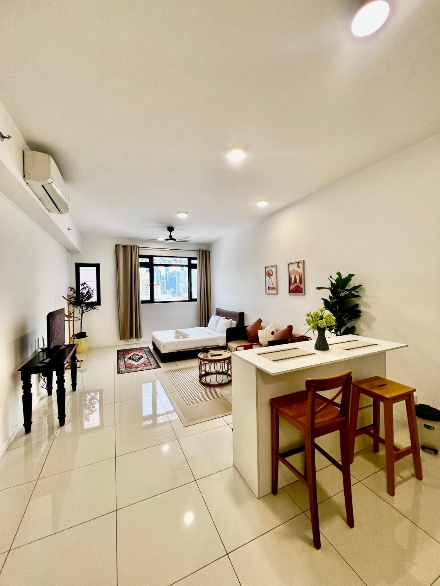 Apartment Chambers Klcc