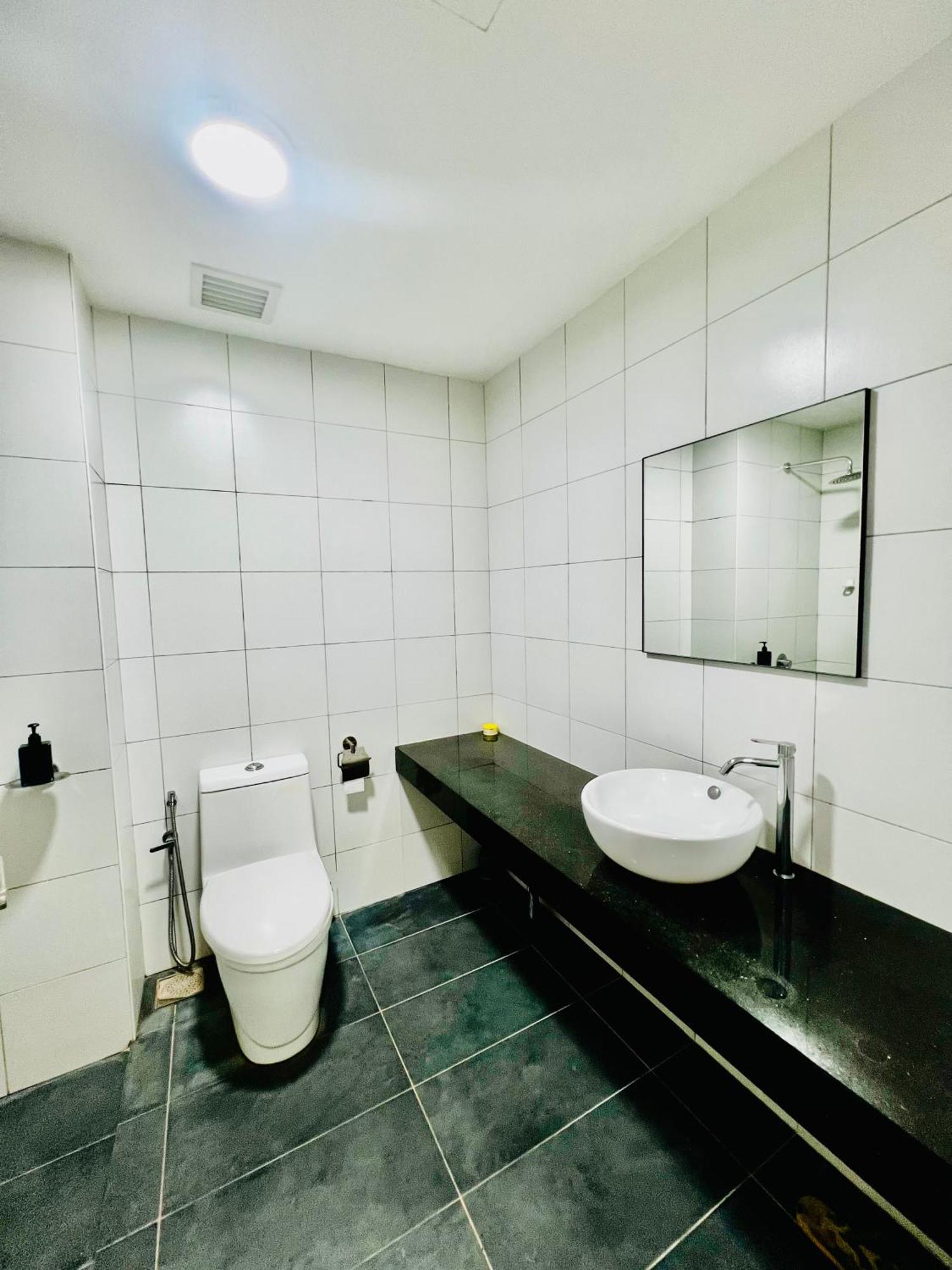 Chambers Klcc Apartment